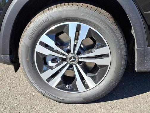 2026 Mercedes-Benz GLB 250 Base 4MATIC
