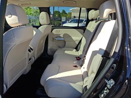 2026 Mercedes-Benz GLB 250 Base 4MATIC