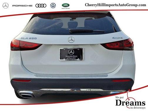 2022 Mercedes-Benz GLA 250 Base 4MATIC