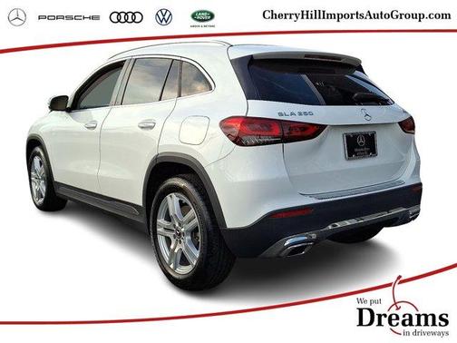 2022 Mercedes-Benz GLA 250 Base 4MATIC