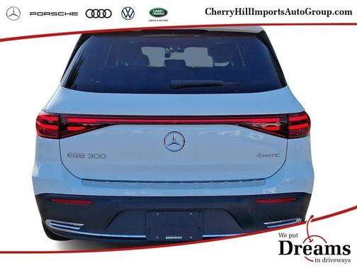 2024 Mercedes-Benz EQB 300 Base 4MATIC