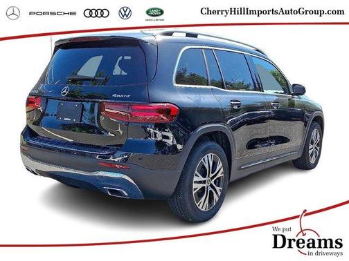 2026 Mercedes-Benz GLB 250 Base 4MATIC