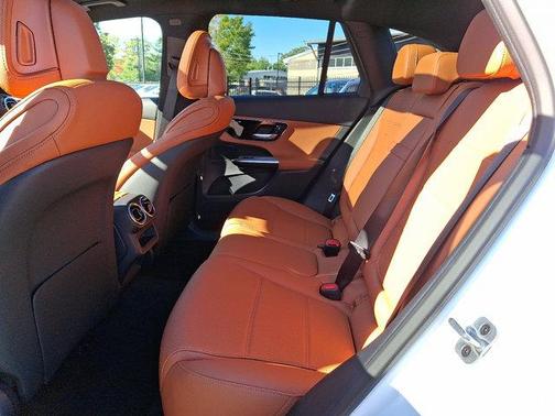 2026 Mercedes-Benz GLC 300 Base 4MATIC