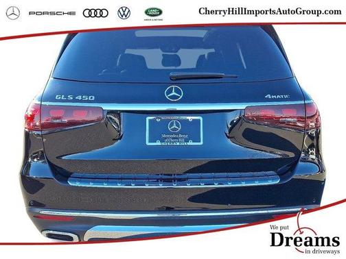 2025 Mercedes-Benz GLS 450 4MATIC