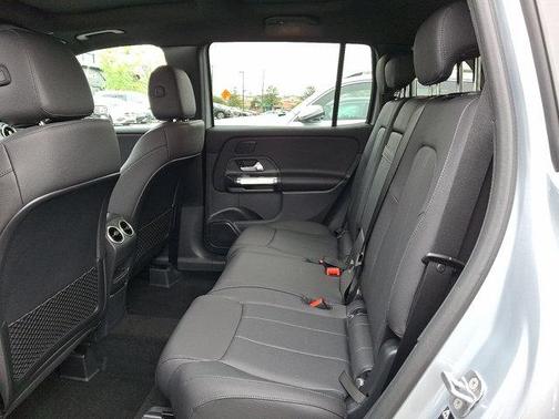 2026 Mercedes-Benz GLB 250 Base 4MATIC