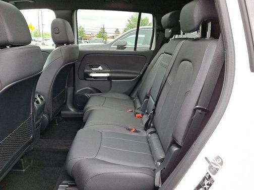 2025 Mercedes-Benz GLB 250 Base 4MATIC
