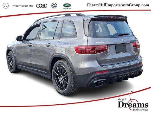 2025 Mercedes-Benz AMG GLB 35 Base