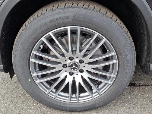 2026 Mercedes-Benz GLC 300 Base 4MATIC