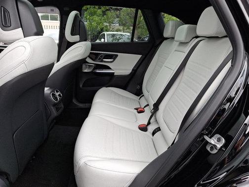 2026 Mercedes-Benz GLC 300 Base 4MATIC