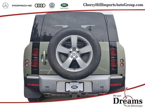 2024 Land Rover Defender 130 S