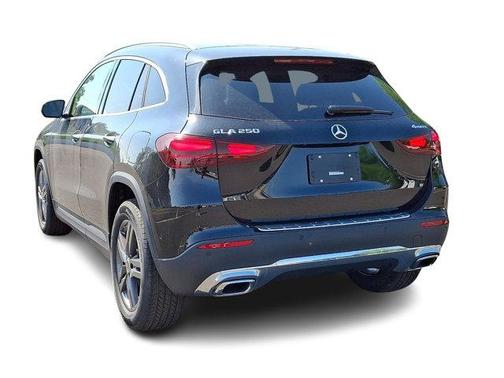 2025 Mercedes-Benz GLA 250 Base 4MATIC