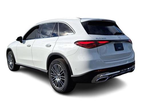2026 Mercedes-Benz GLC 300 Base 4MATIC