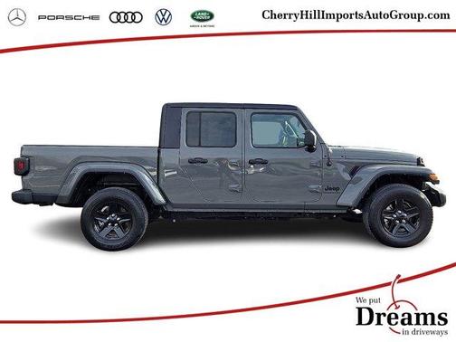2021 Jeep Gladiator Sport