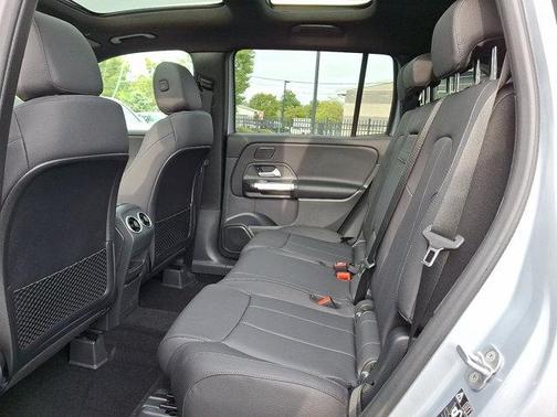 2026 Mercedes-Benz GLB 250 Base 4MATIC