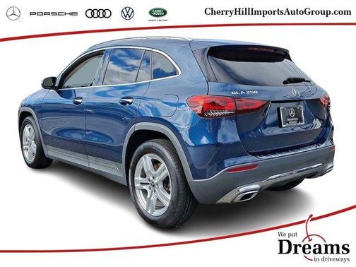 2022 Mercedes-Benz GLA 250 Base 4MATIC
