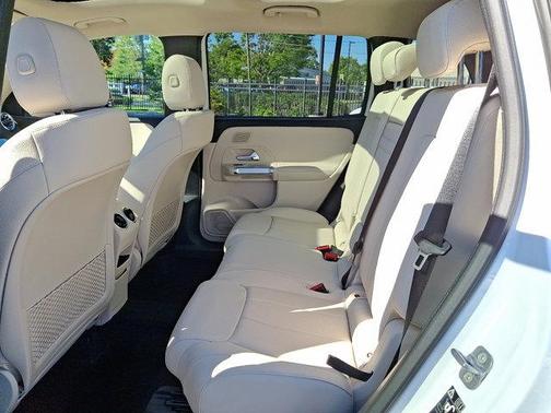 2026 Mercedes-Benz GLB 250 Base 4MATIC