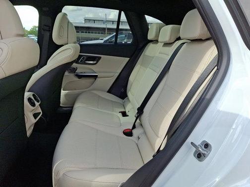 2026 Mercedes-Benz GLC 300 Base 4MATIC