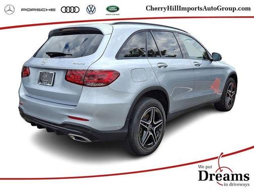 2022 Mercedes-Benz GLC 300 Base 4MATIC
