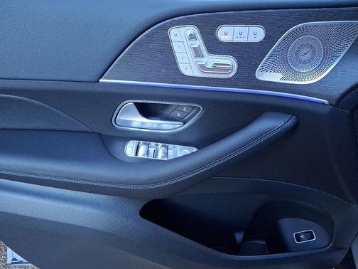 2026 Mercedes-Benz GLS 450