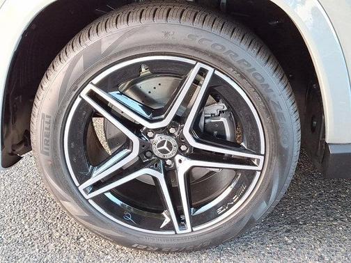 2026 Mercedes-Benz GLS 450