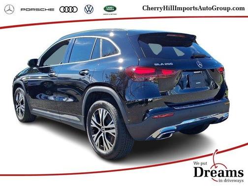 2025 Mercedes-Benz GLA 250 Base 4MATIC