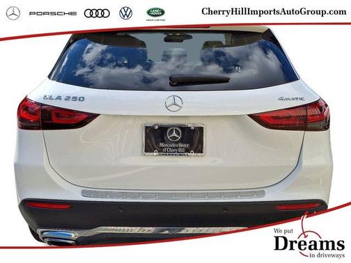 2021 Mercedes-Benz GLA 250 Base 4MATIC