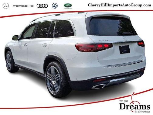 2025 Mercedes-Benz GLS 450 4MATIC