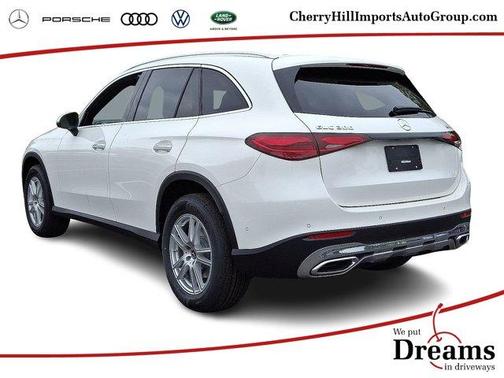 2025 Mercedes-Benz GLC 300 Base 4MATIC