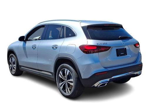 Cirrus Silver Metallic 2026 Mercedes-Benz GLA 250 Base 4MATIC