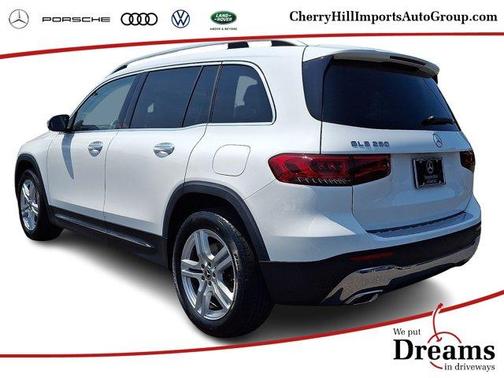 Polar White 2022 Mercedes-Benz GLB 250 Base 4MATIC