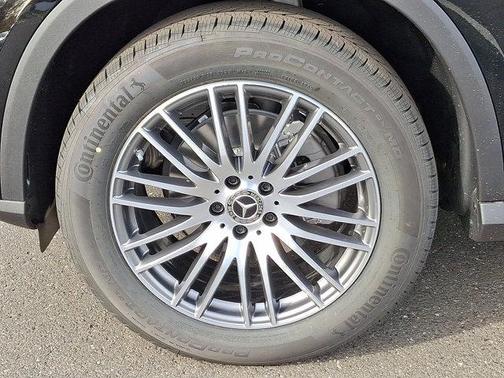 2026 Mercedes-Benz GLC 300 Base 4MATIC