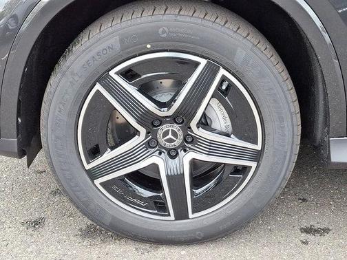 2026 Mercedes-Benz GLC 300 Base 4MATIC