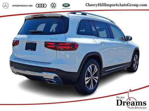 2026 Mercedes-Benz GLB 250 Base 4MATIC