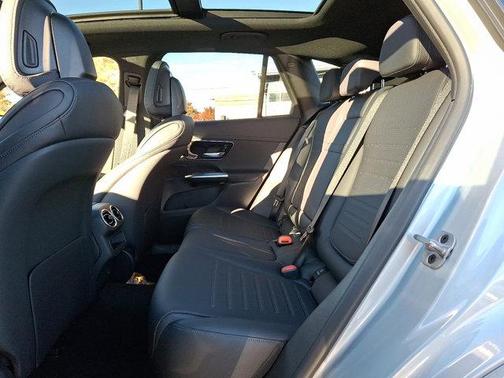 2026 Mercedes-Benz GLC 300 Base 4MATIC