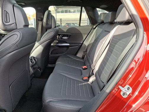 2026 Mercedes-Benz GLC 300 Base 4MATIC