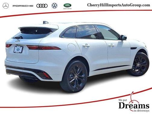 2025 Jaguar F-PACE P250 R-Dynamic S