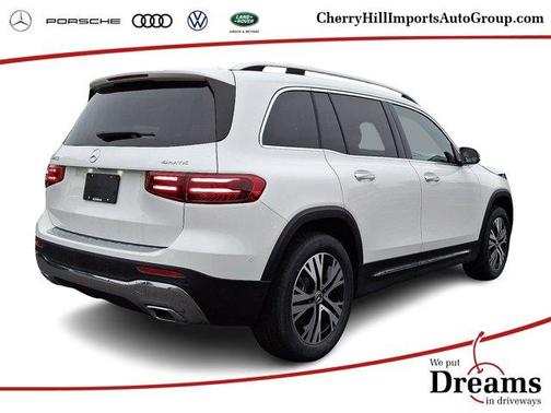 2025 Mercedes-Benz GLB 250 Base 4MATIC