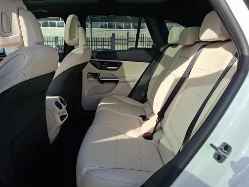 2026 Mercedes-Benz GLC 300 Base 4MATIC