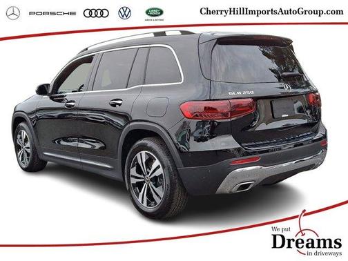 2025 Mercedes-Benz GLB 250 Base 4MATIC