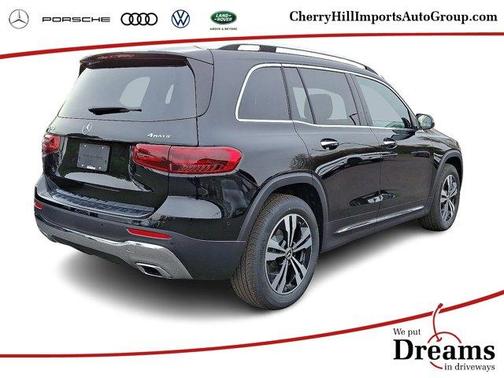 2025 Mercedes-Benz GLB 250 Base 4MATIC
