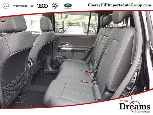 2025 Mercedes-Benz GLB 250 Base 4MATIC