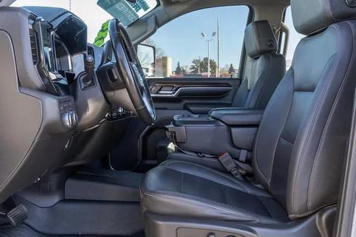 2024 GMC Sierra 2500 SLT