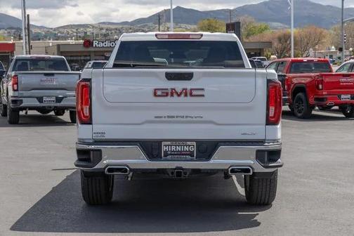 2022 GMC Sierra 1500 SLT