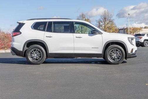 2025 GMC Acadia AWD Elevation