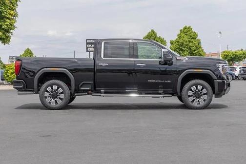 2025 GMC Sierra 2500 Denali