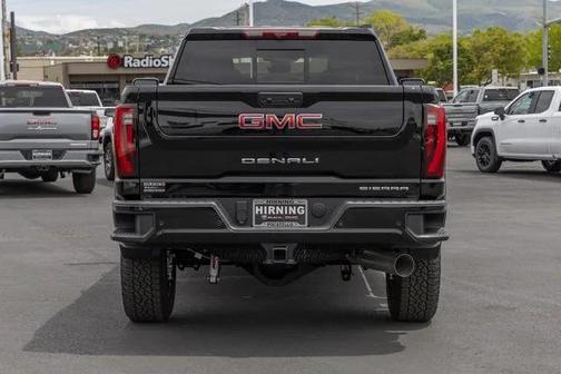 2025 GMC Sierra 2500 Denali