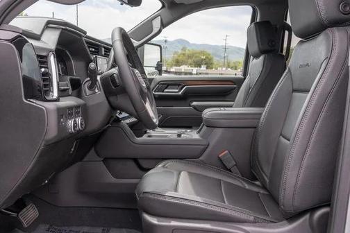 2025 GMC Sierra 3500 Denali