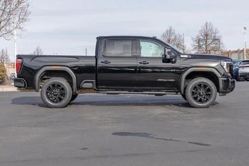 2024 GMC Sierra 2500 AT4