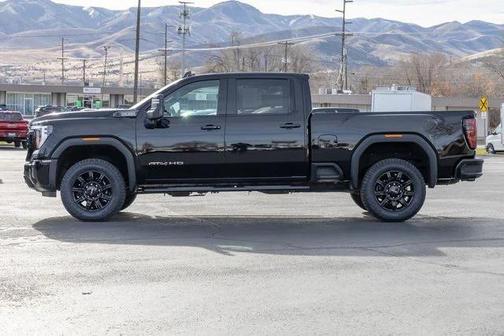 2024 GMC Sierra 2500 AT4