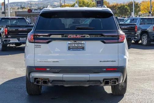 2025 GMC Acadia AWD Elevation